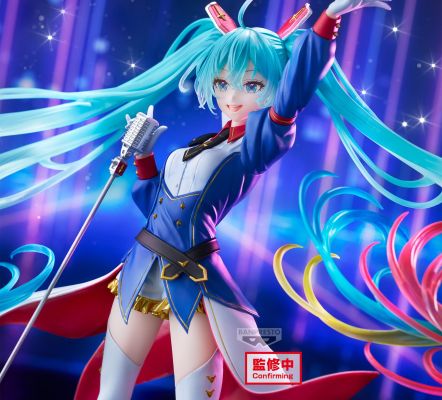 高达45周年联名初音未来 BPEV -高达联名款-珍藏人偶