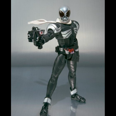 S.H.Figuarts  假面骑士颅骨 水晶形态（暂译）
