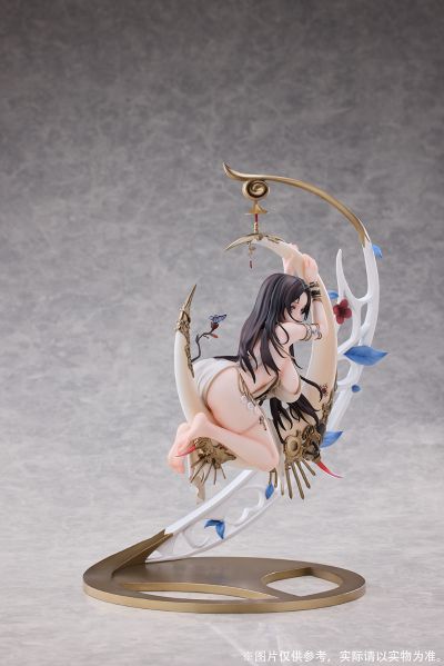月亮女神露娜