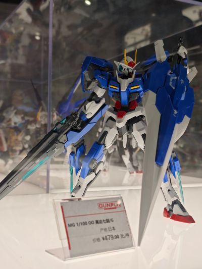 RG 1/144 高达基地专属商品 RX-78-2 高达 2.0版本 [高达基地配色]