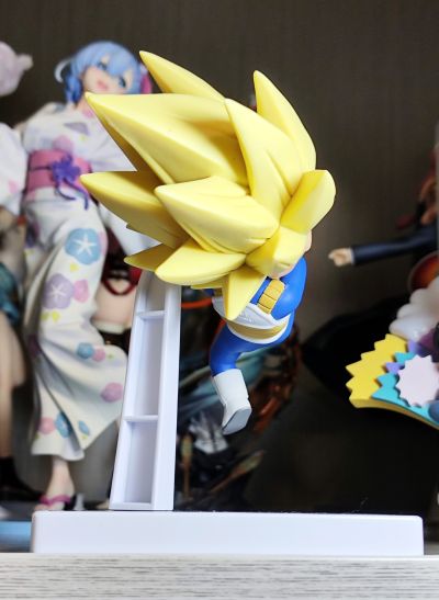 龙珠大魔 超级赛亚人3小贝吉塔 附带背景板的珍藏人偶