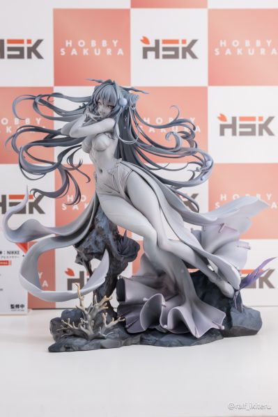 胜利女神：新的希望 小美人鱼 深渊之花