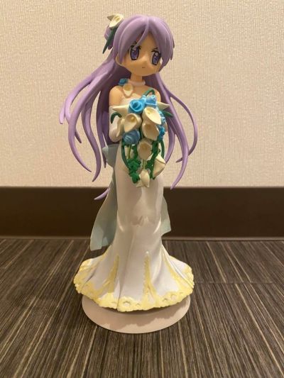 Extra Figure 幸运星 泉此方 Wedding Dress Ver. 