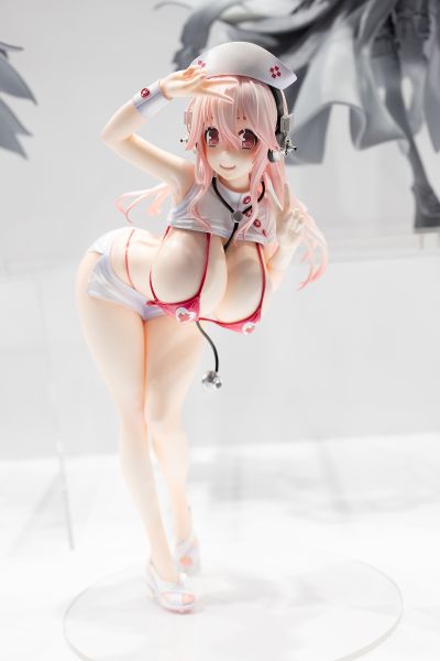 超级索尼子 护士比基尼