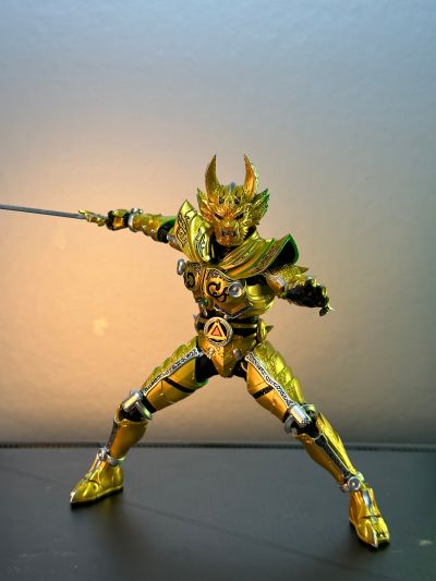 S.H.Figuarts（真骨雕制法） 黄金骑士牙狼（冴岛钢牙）牙狼20周年纪念版
