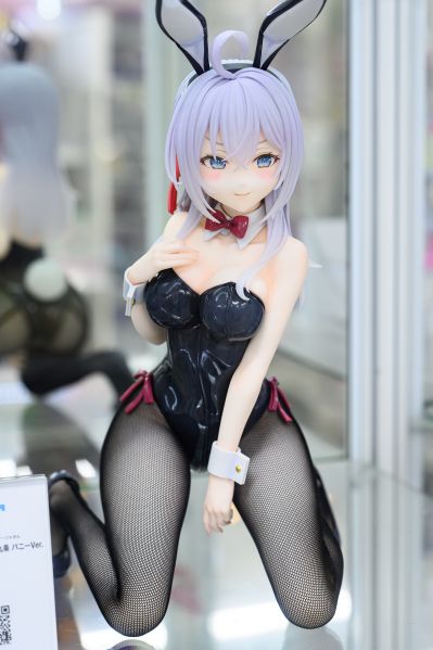 艾莉莎·米哈伊罗夫纳·九条 兔女郎