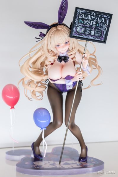 害羞，她恋爱了 钟堂英丽奈