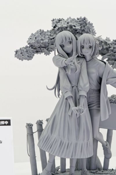 锦木千束 与 井上泷奈