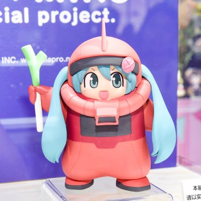 高达45周年联名初音未来 珍藏人偶 扎古谷努咪[初音未来版]