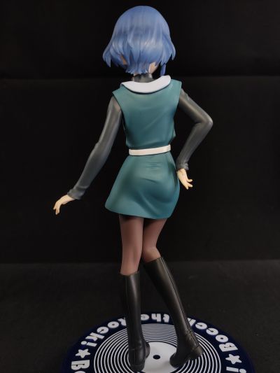 孤独摇滚！动画版 Vivit人偶 山田凉 复古时装
