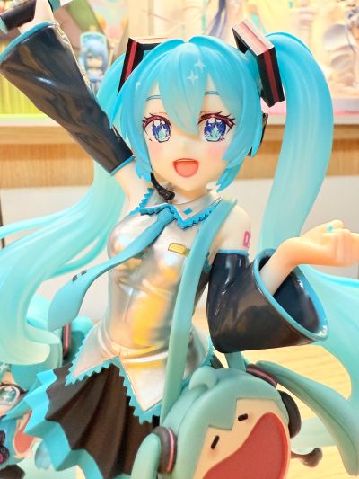 TENITOL 初音未来 UWA系列迷你软乎乎笑容痛包