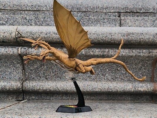 S.H.MonsterArts  哥斯拉大战基多拉 基多拉