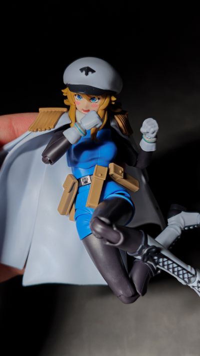 S.H.Figuarts  腼腆英雄 SPIRITS