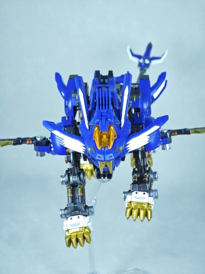 REALIZE MODEL  RMZ-01 超重剑长牙狮