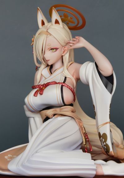 蔚蓝档案 桑上果穗 记忆大厅