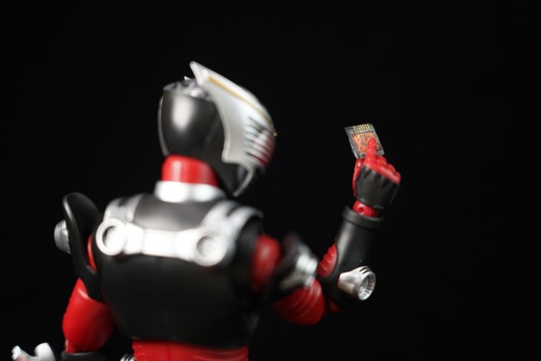 S.H.Figuarts（真骨雕制法） 假面骑士龙骑