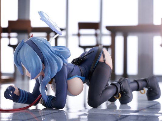 蔚蓝档案 天雨亚子 纪念大厅版