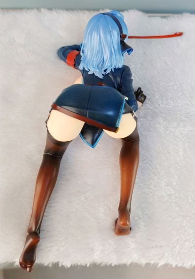 蔚蓝档案 天雨亚子