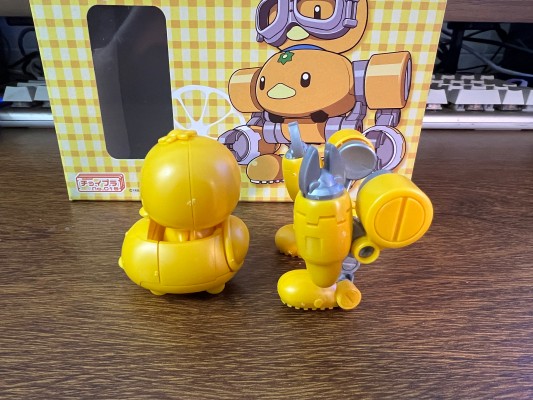 ChoiPlaNo.018 钢铁鸭鸭机器人蜜柑号