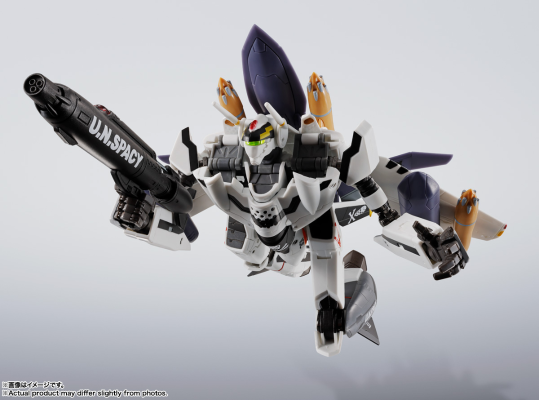 HI-METAL R VF-0S凤凰号（罗伊·福克专用机）＋ QF-2200D-B 幽灵号