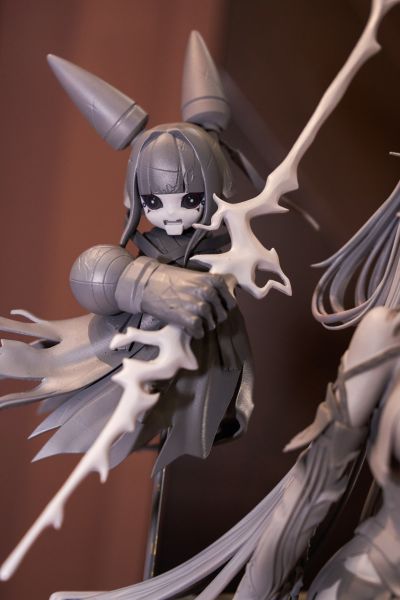 吟霖