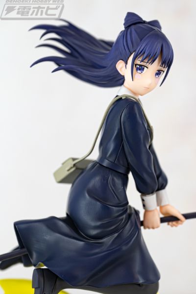 《魔女与使魔》动画版 Luminasta “若月妮可”