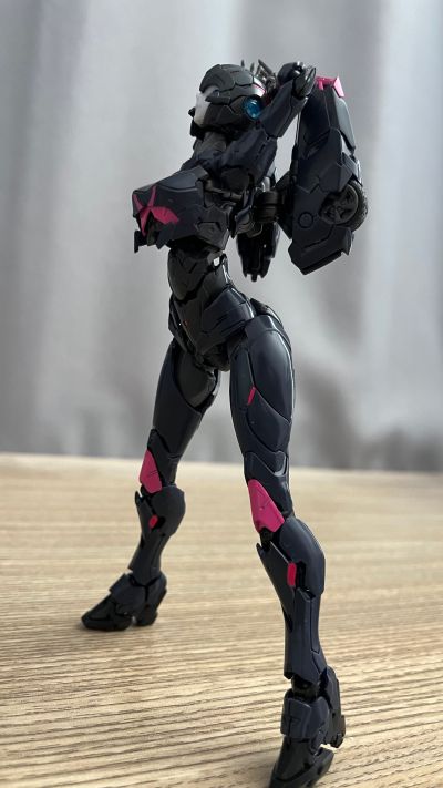 风雷模型 黑色阿尔茜