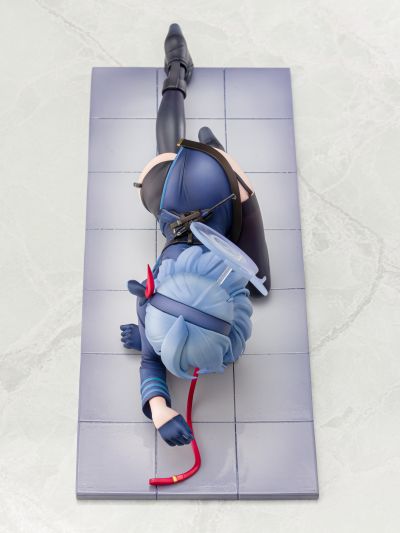 蔚蓝档案 天雨亚子 纪念大厅版