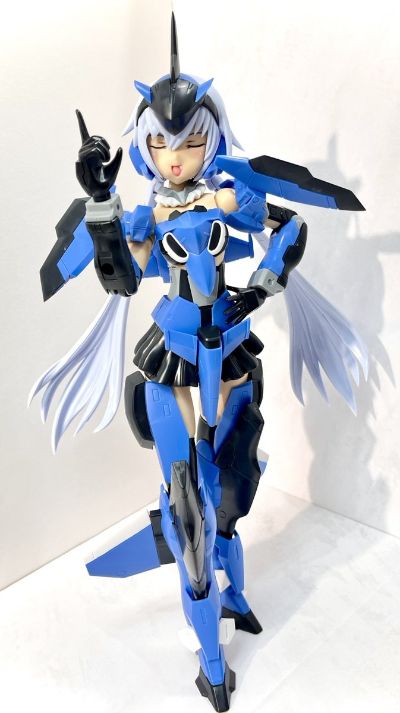 机甲少女 大比例 短剑