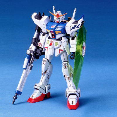 1/100 RX-99 尼奥高达（暂译）