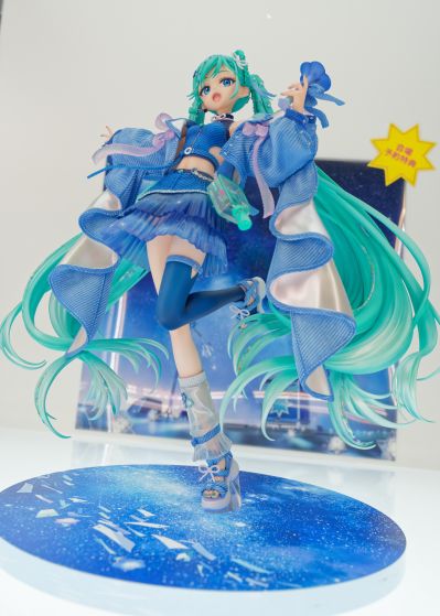 初音未来 「魔法未来 2025」
