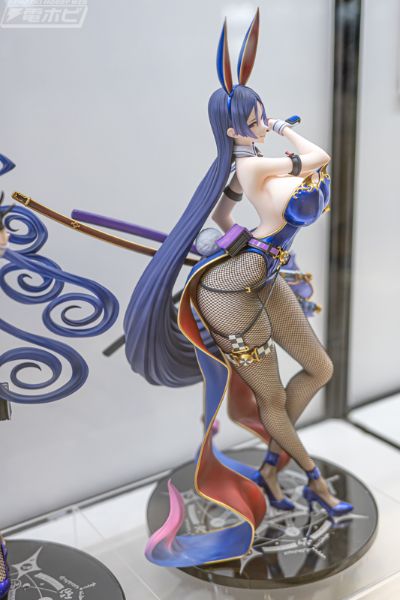 源赖光 兔女郎