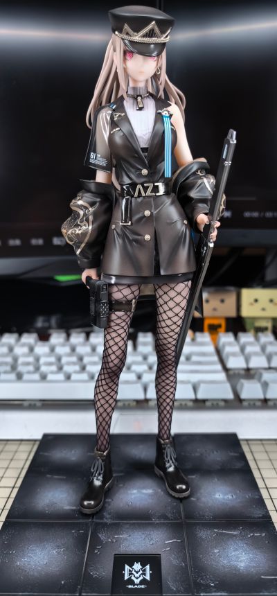 A-Z:[B]-full dress-