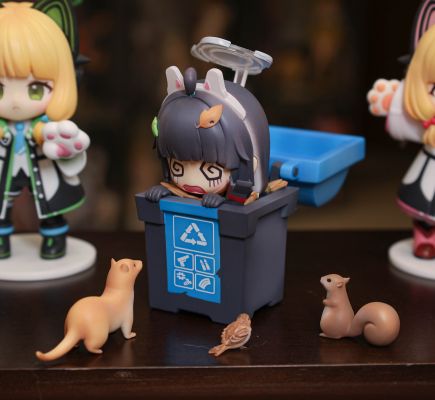 蔚蓝档案 垃圾兔