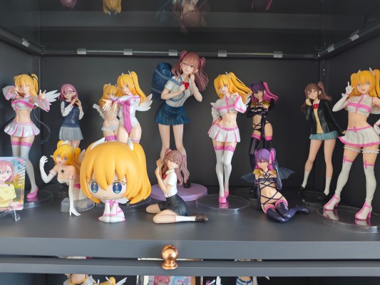 2.5次元的诱惑 坐姿小伙伴-理理沙与莉莉艾露-（B款：莉莉艾露）