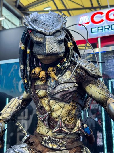 真正精英大师线 异形大战铁血战士2 独狼铁血战士