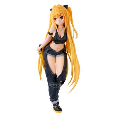 出包王女DARKNESS 独特魅力 金色暗影 街头造型