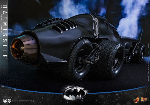 《蝙蝠侠归来》蝙蝠导弹战车 1:6比例珍藏品