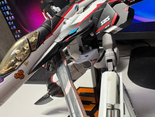 DX超合金 YF-30 克罗诺ス 『超时空要塞30』