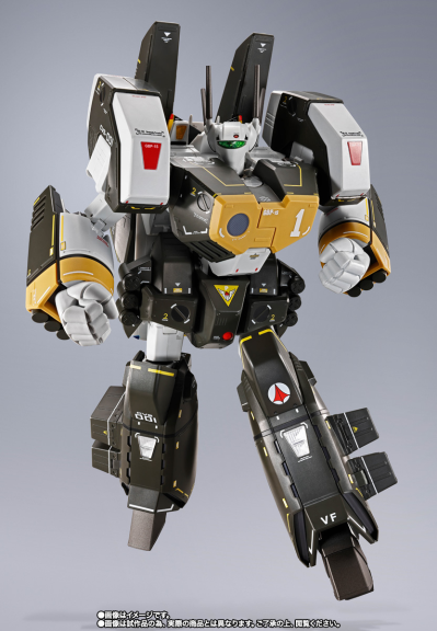DX超合金 VF-1S 装甲女武神（罗伊·福克特制机）