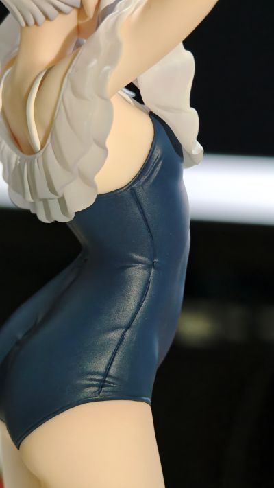 手办