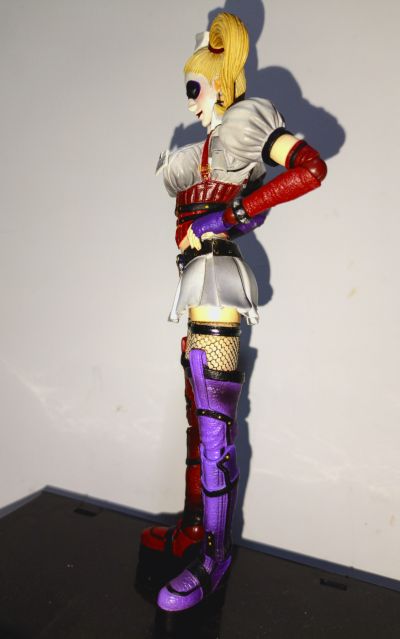 PLAY ARTS改 哈莉·奎茵 可动人偶