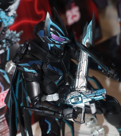 S.H.Figuarts 假面骑士X极狐