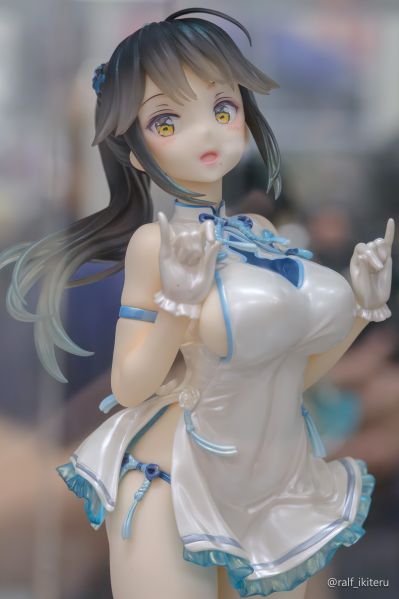 Dream Tech 马尾辫少女：旗袍