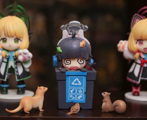 蔚蓝档案 垃圾兔