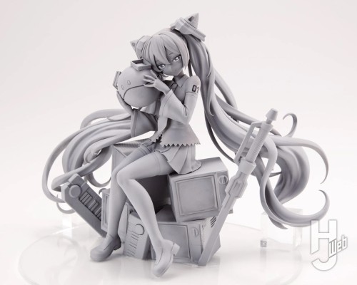 Lucrea  高达45周年联名初音未来 初音未来·00高达形态