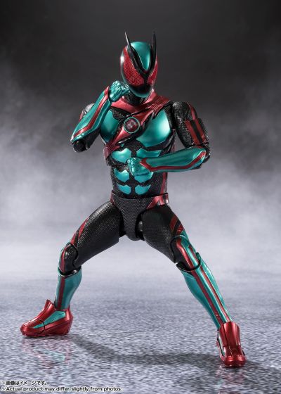S.H.Figuarts 假面骑士ZZZ 肌体冲击