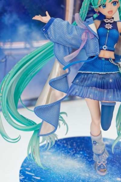 初音未来 「魔法未来 2025」