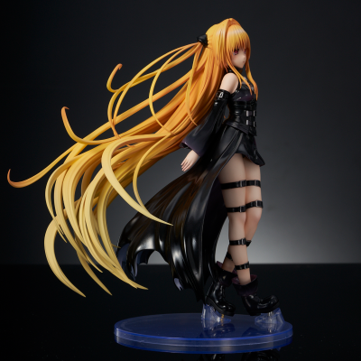 出包王女DARKNESS 「金色暗影」 BLACK TRANS