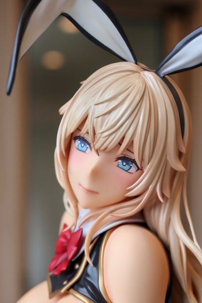 三枝美姬 逆兔女郎